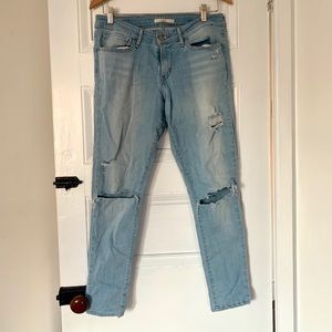 Levi’s women’s 711 Skinny Jeans (distressed)